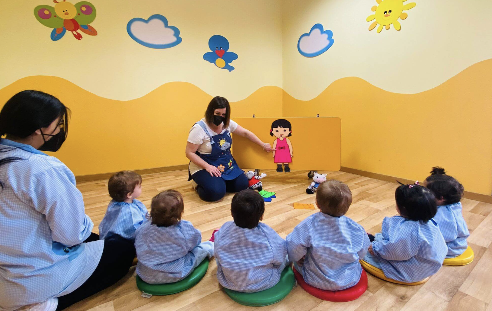 Anuncian personas beneficiarias de becas para estancias infantiles