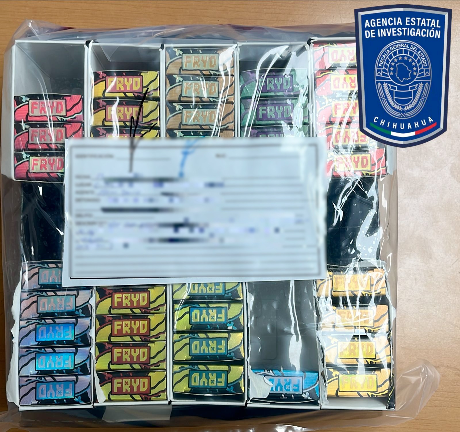 Aseguran 104 recipientes con “WAX” y un arma de fuego
