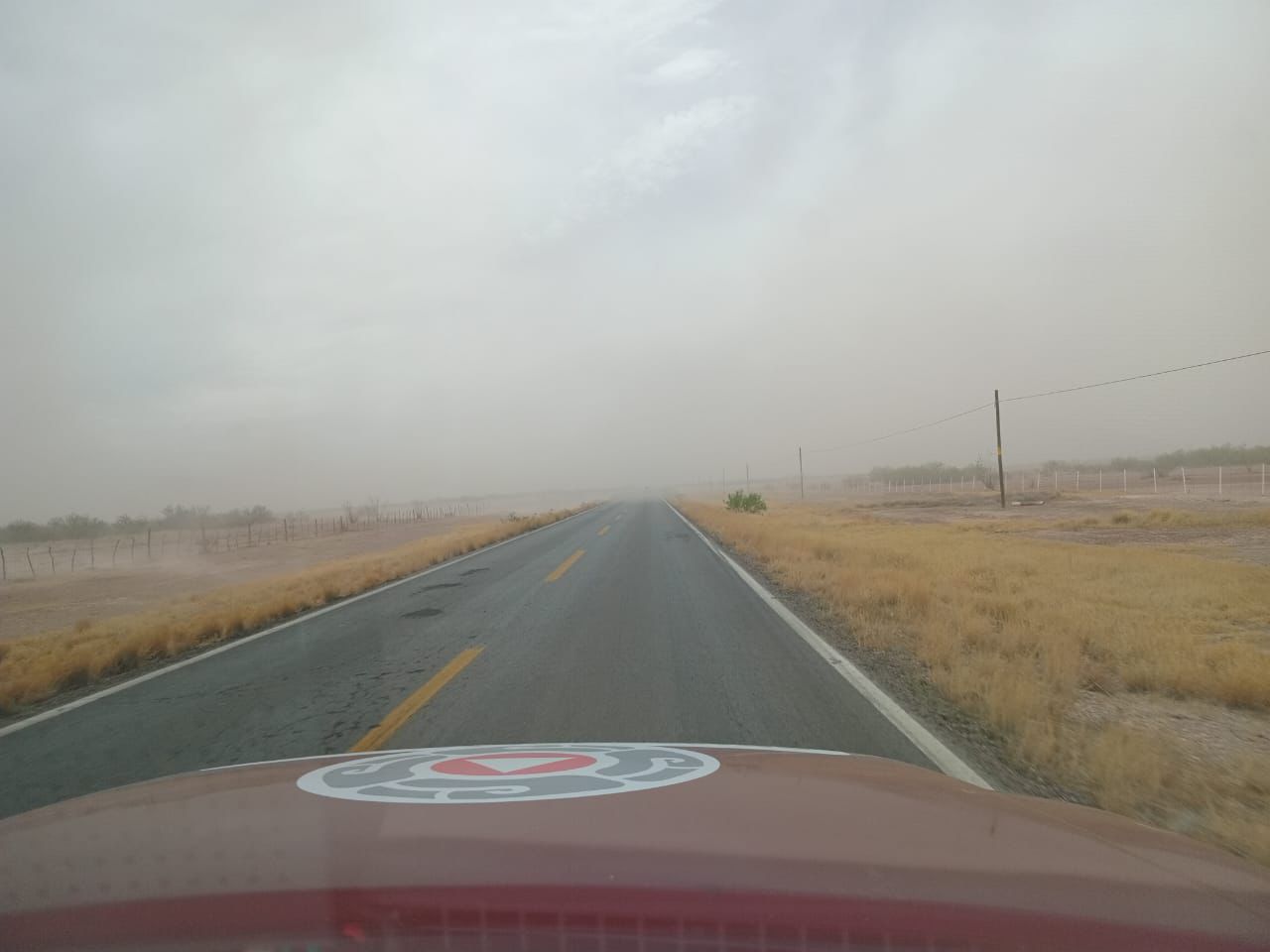 Alertan por fuertes vientos y tolvaneras 