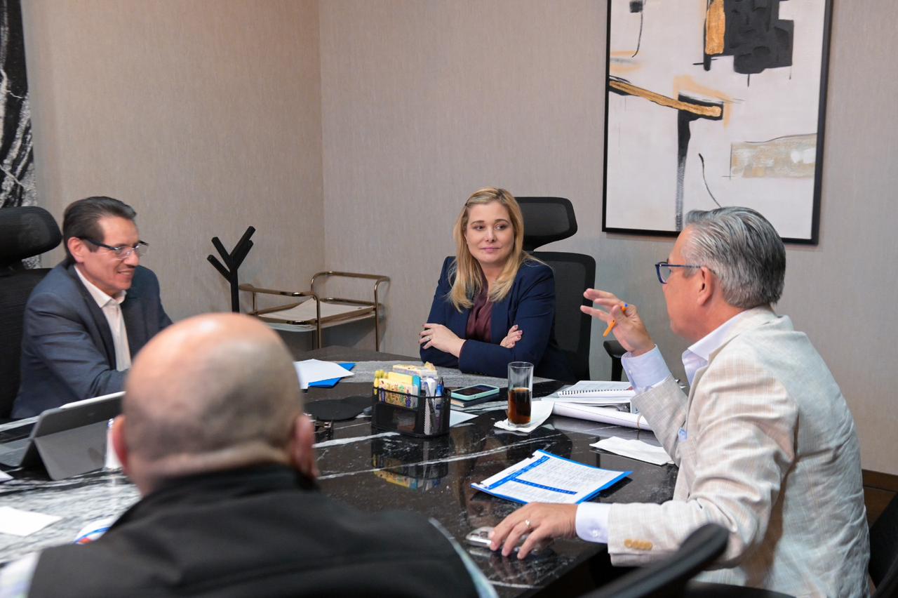 Revisa Maru Campos proyectos de infraestructura para Chihuahua