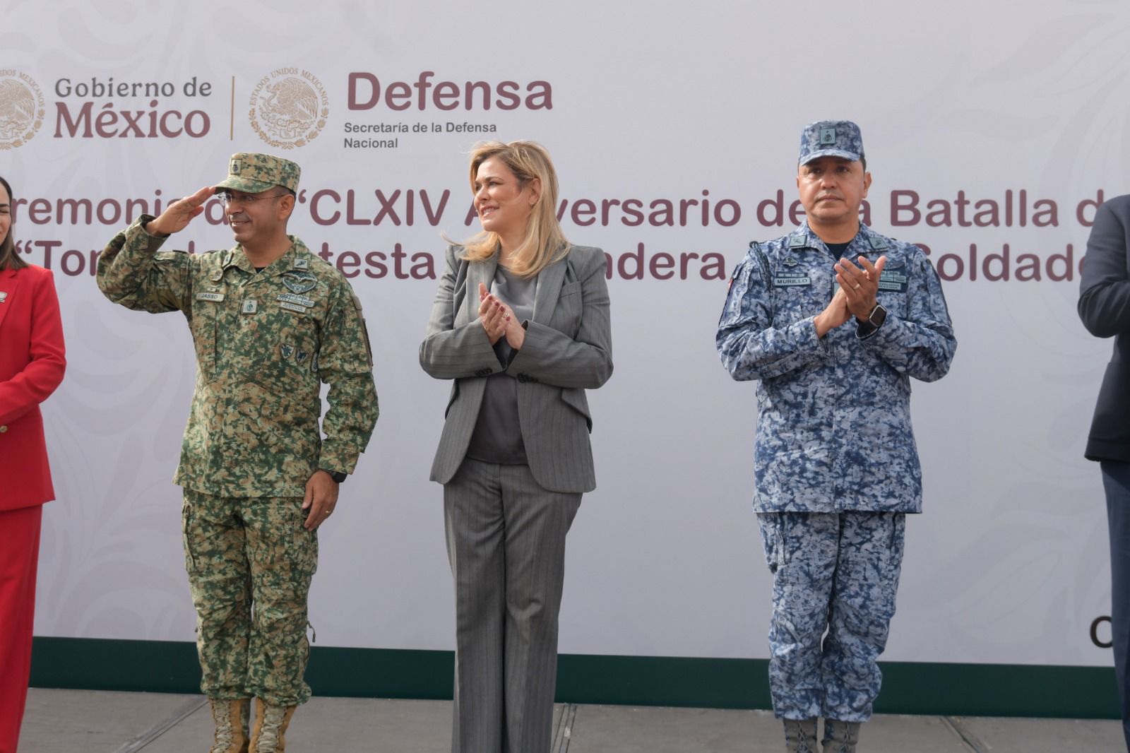 Asiste Maru Campos a ceremonia por CLXIV aniversario de la Batalla de Puebla 