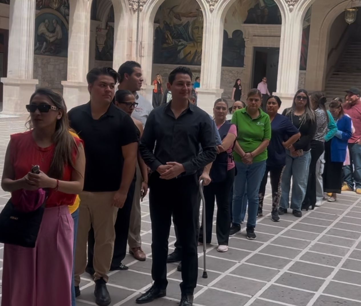 Burócratas participan en Primer Simulacro Nacional 2026