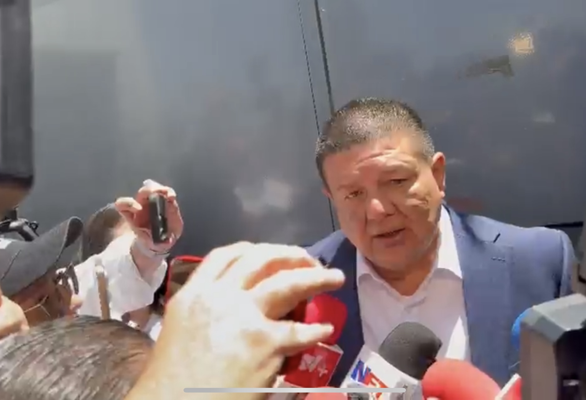 Acude a entrevista César Jáuregui ante FGR