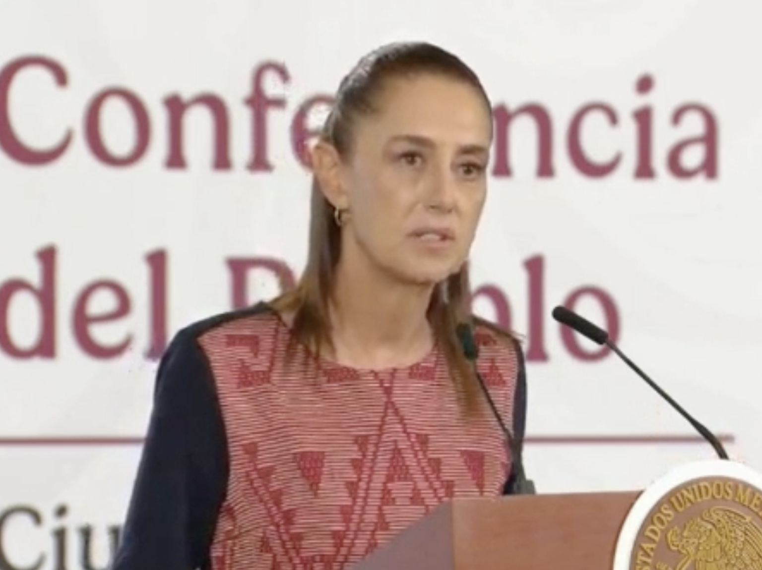 Sheinbaum pide a embajador de EU respetar asuntos internos de México