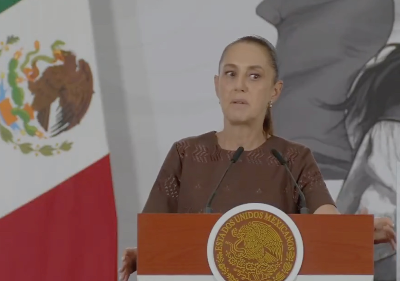 La presidenta se atropella un día y otro también 